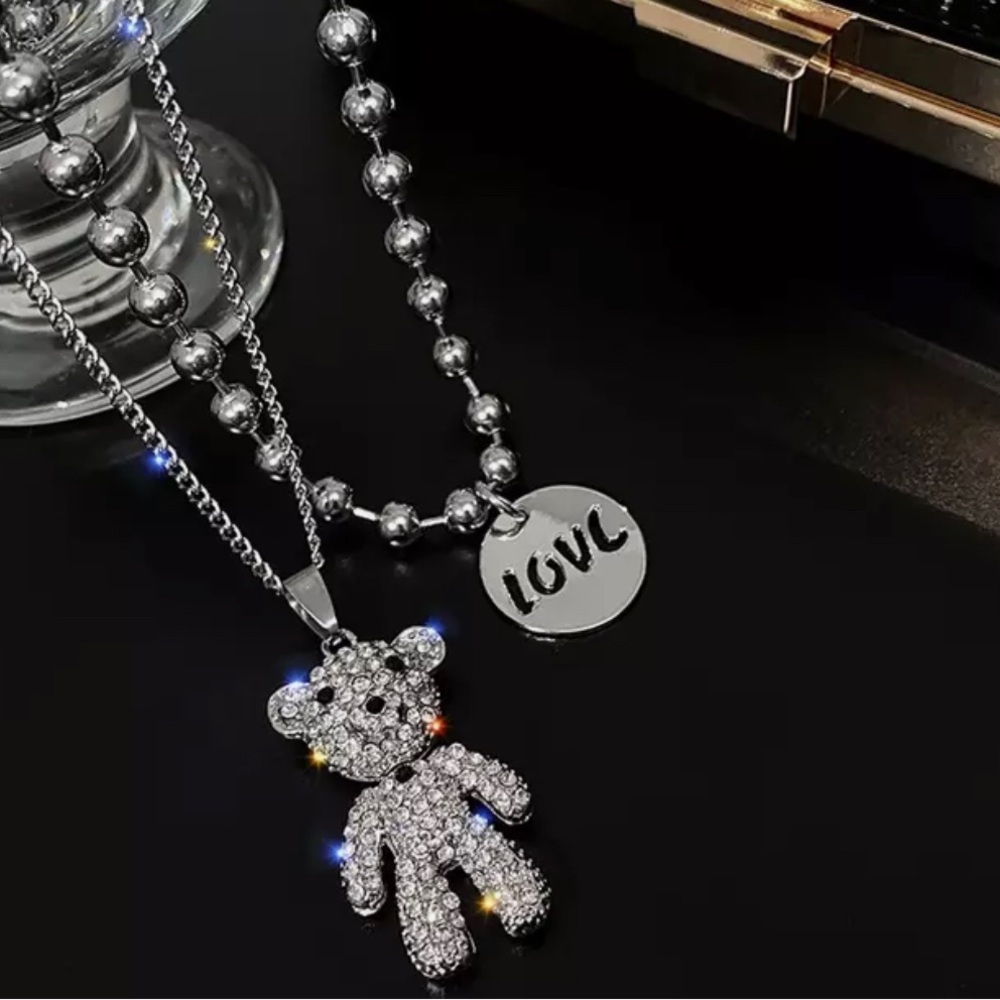 Double layer necklace